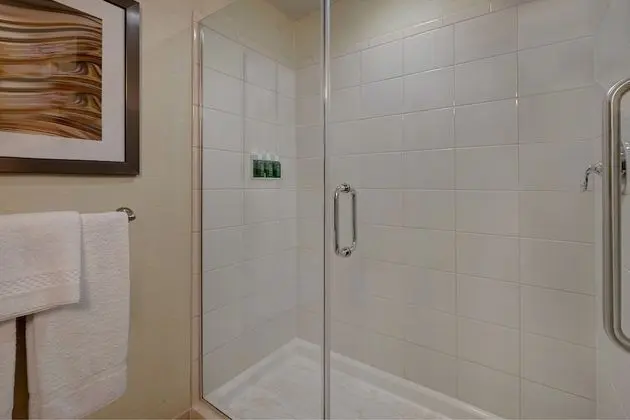 Süit, Birden Çok Yatak, Dağ Manzaralı