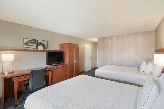 Süit, 1 En Büyük (King) Boy Yatak ve Çekyat (One Bedroom - Patio/Pool View)