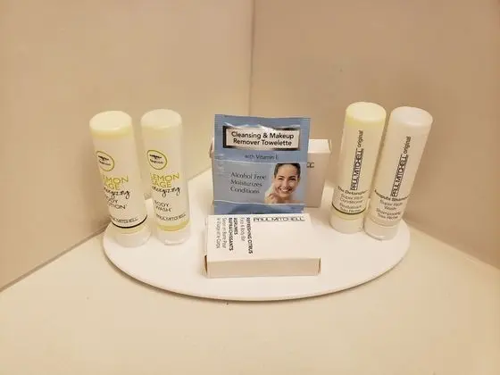 Oda, 1 Büyük (Queen) Boy Yatak ve Çekyat