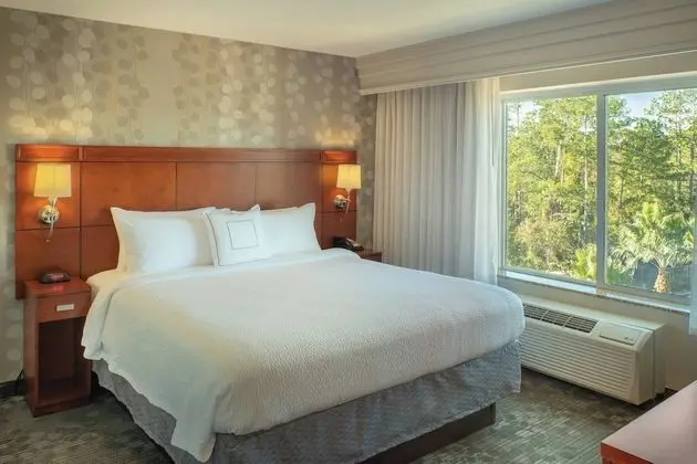 Oda, 1 En Büyük (King) Boy Yatak ve Çekyat, Balkon
