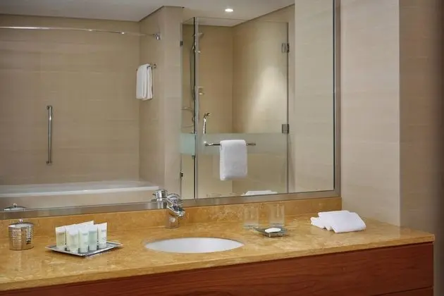 Club Süit, 1 En Büyük (King) Boy Yatak, Sigara İçilebilir (Amiri Suite, Club lounge access)