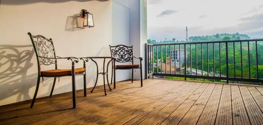 Deluxe Süit, Balkon