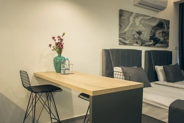 Standard Stüdyo, Şehir Manzaralı