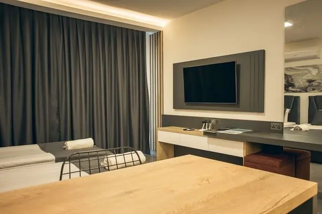 Standard Stüdyo, Şehir Manzaralı