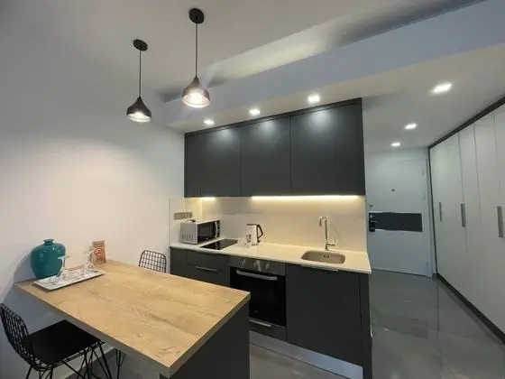 Standard Stüdyo, Şehir Manzaralı