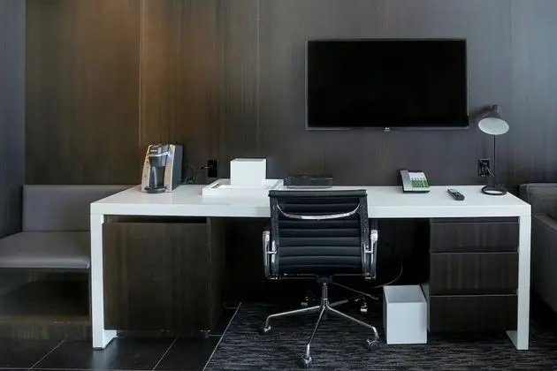 Oda, 1 En Büyük (King) Boy Yatak, Şehir Manzaralı (High Floor)