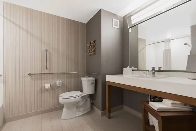 Oda, 1 En Büyük (King) Boy Yatak ve Çekyat, Balkon, Okyanus Manzaralı