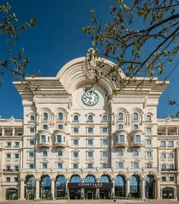 Junior Süit, 1 En Büyük (King) Boy Yatak ve Çekyat, Sigara İçilmez, Şehir Manzaralı