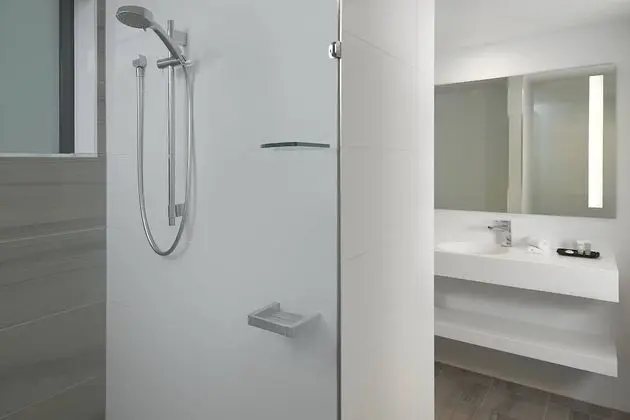 Süit, 1 En Büyük (King) Boy Yatak, Balkon, Nehir Manzaralı