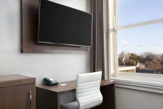 Oda, 1 En Büyük (King) Boy Yatak, Sigara İçilmez