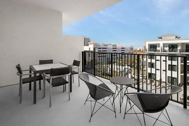 Deluxe Tek Büyük Yataklı Oda, 1 Yatak Odası, Balkon