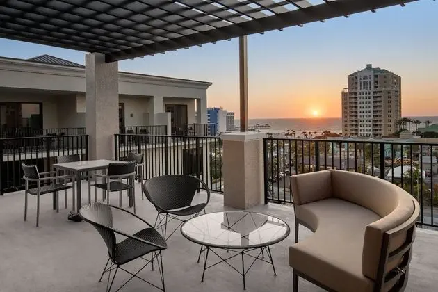 Deluxe Tek Büyük Yataklı Oda, 1 Yatak Odası, Balkon