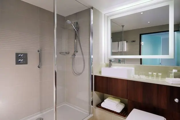 Oda, 1 En Büyük (King) Boy Yatak