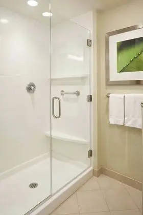 Oda, 1 En Büyük (King) Boy Yatak ve Çekyat