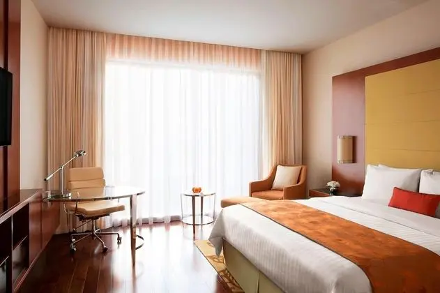 Executive Suite, 1Bedroom, Executive Lounge Access with Happy Hours