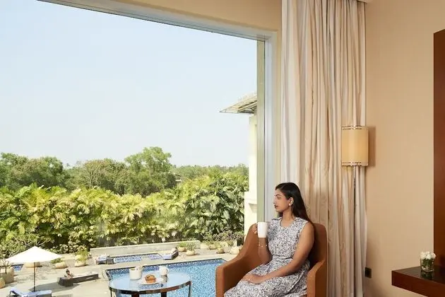 Executive Suite, 1Bedroom, Executive Lounge Access with Happy Hours
