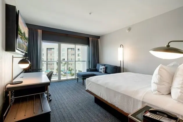 Oda, 1 En Büyük (King) Boy Yatak ve Çekyat, Balkon, Manzaralı