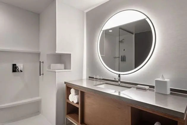 Oda, 1 En Büyük (King) Boy Yatak ve Çekyat, Balkon, Manzaralı