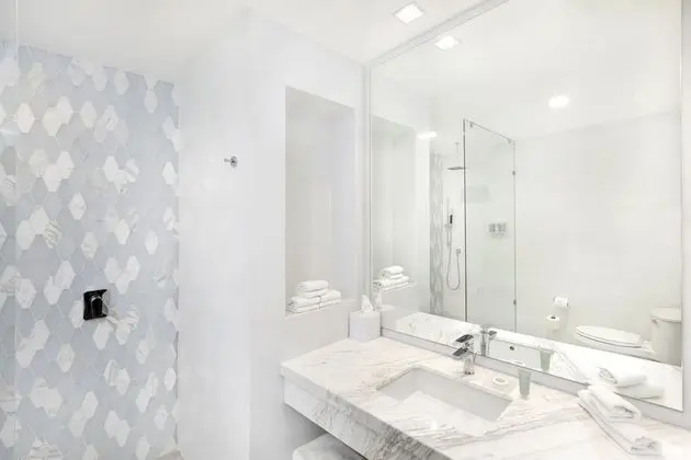 Deluxe Oda, 1 En Büyük (King) Boy Yatak ve Çekyat, Balkon, Okyanus Manzaralı