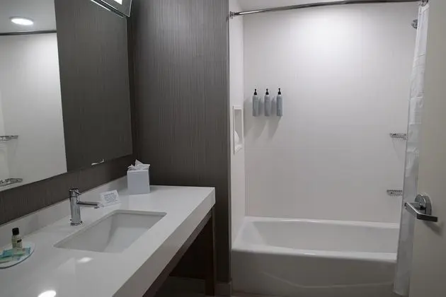 Standard Oda, 2 Büyük (Queen) Boy Yatak, Sigara İçilmez, Şehir Manzaralı
