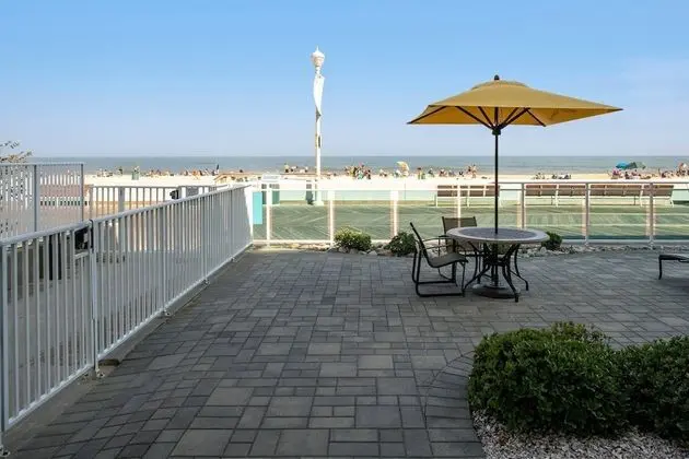 Oda, 1 En Büyük (King) Boy Yatak ve Çekyat, Manzaralı, Okyanusa Sıfır (Oceanfront)