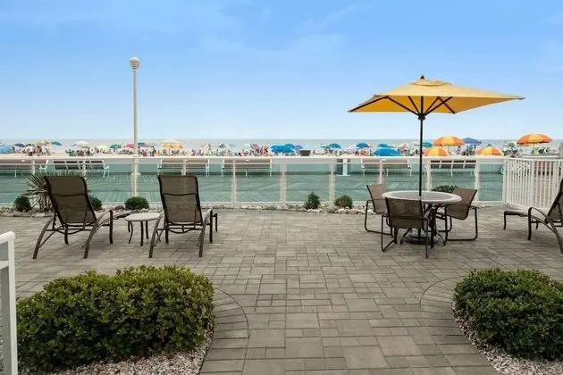 Oda, 1 En Büyük (King) Boy Yatak ve Çekyat, Manzaralı, Okyanusa Sıfır (Oceanfront)