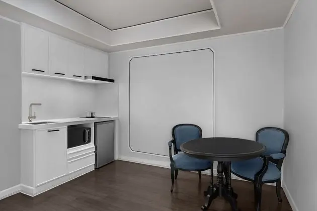 Junior Süit, 1 En Büyük (King) Boy Yatak, Sigara İçilmez, Şehir Manzaralı
