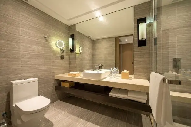 Deluxe Oda, 1 En Büyük (King) Boy Yatak, Balkon, Havuz Manzaralı