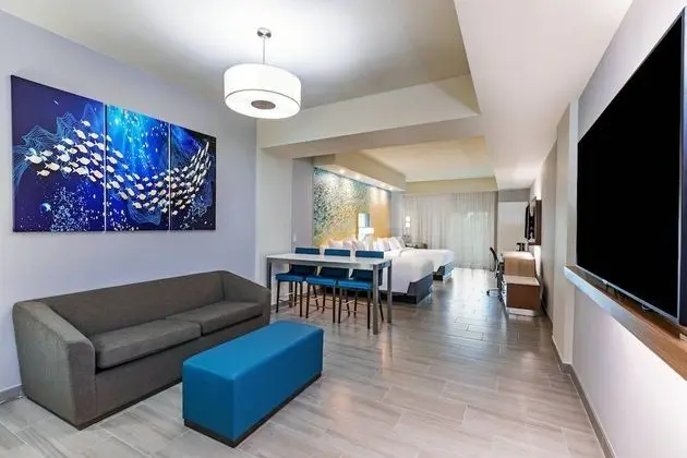 Süit, Birden Çok Yatak, Balkon, Okyanus Manzaralı