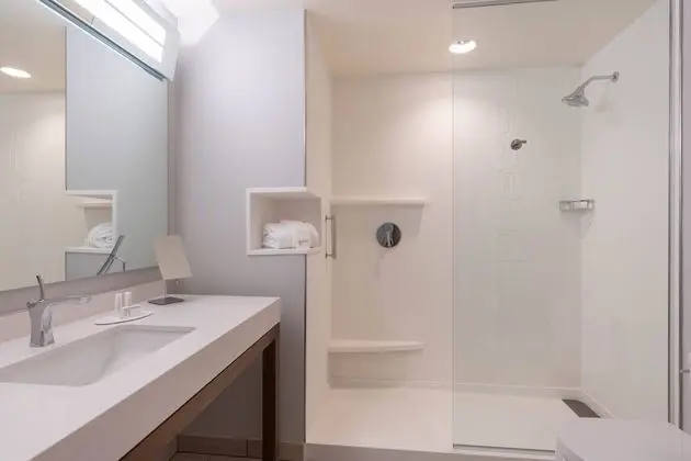 Oda, 1 En Büyük (King) Boy Yatak ve Çekyat, Sigara İçilmez