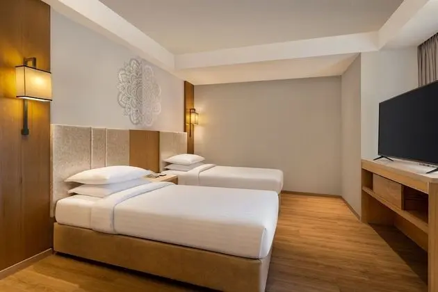 Oda, 1 En Büyük (King) Boy Yatak, Sigara İçilmez, Şehir Manzaralı