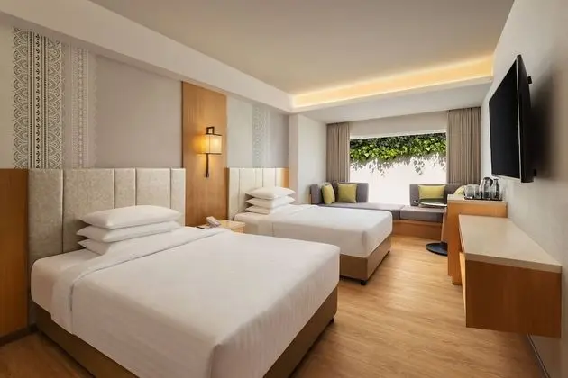 Oda, 2 Tek Kişilik Yatak, Sigara İçilmez, Şehir Manzaralı