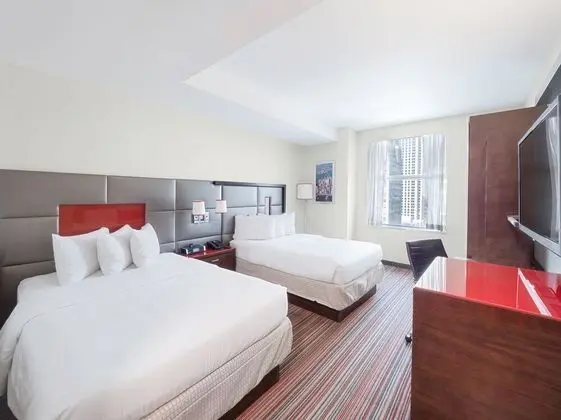 Deluxe Oda, 2 Çift Kişilik Yatak, Sigara İçilmez (Parade View)