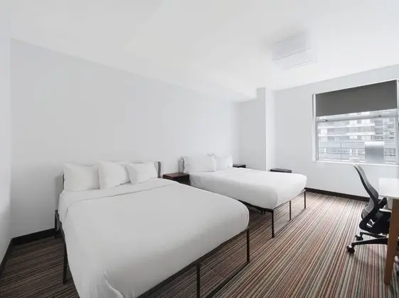 Oda, 2 Çift Kişilik Yatak, Sigara İçilmez (Parade View)