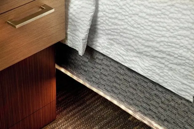 Oda, 2 Büyük (Queen) Boy Yatak