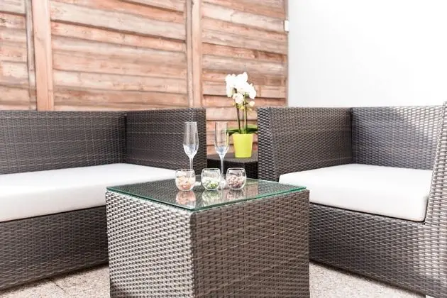 Superior Oda, 1 En Büyük (King) Boy Yatak, Sigara İçilmez, Teras