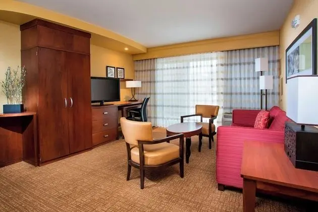Süit, 1 Yatak Odası, Avlu Manzaralı (Balcony)