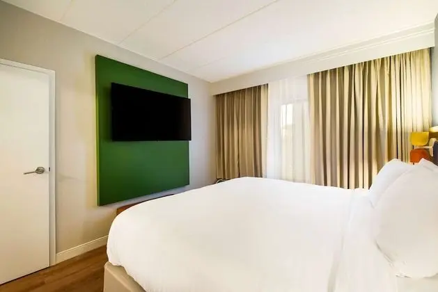 Süit, 1 En Büyük (King) Boy Yatak ve Çekyat (One Bedroom)