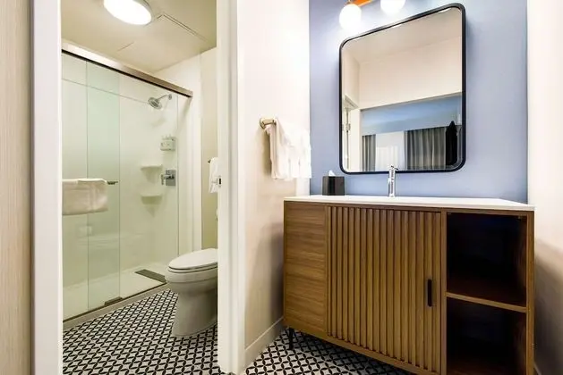 Süit, 1 En Büyük (King) Boy Yatak ve Çekyat (One Bedroom)