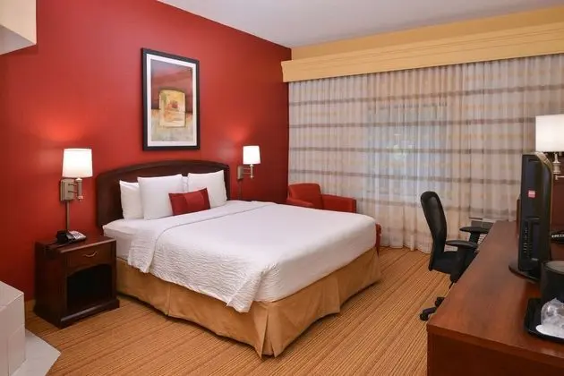 1 Çift ​​kişilik Yatak King Size Bed