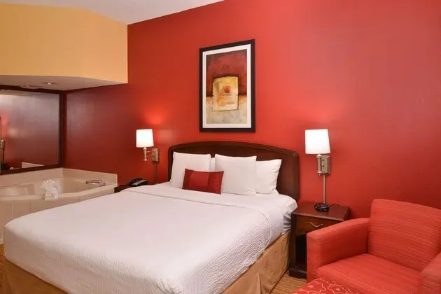 1 Çift ​​kişilik Yatak King Size Bed