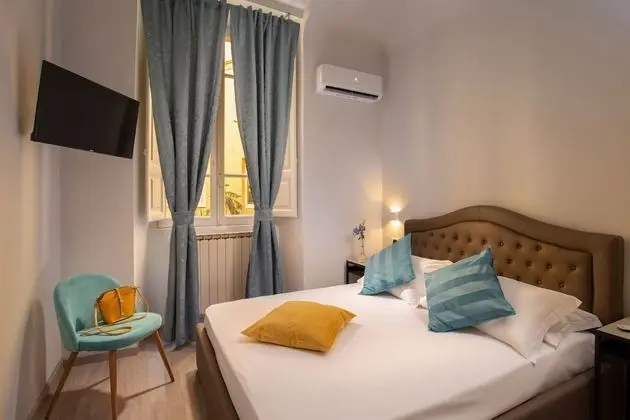 Economy Tek Büyük veya İki Ayrı Yataklı Oda