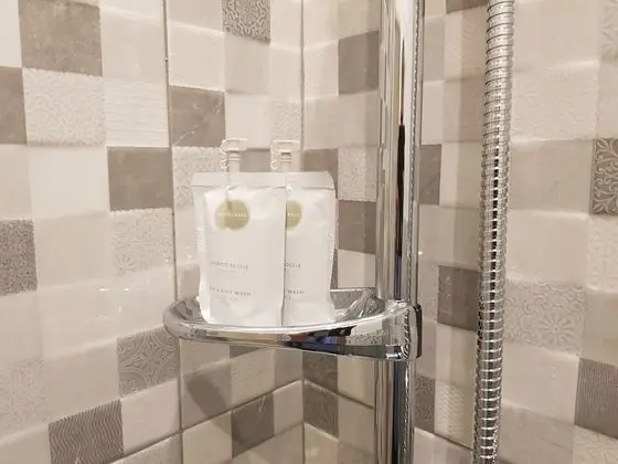 Economy Tek Büyük veya İki Ayrı Yataklı Oda