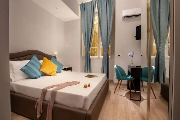 Superior Tek Büyük veya İki Ayrı Yataklı Oda