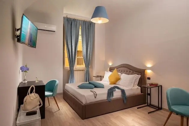 Superior Tek Büyük veya İki Ayrı Yataklı Oda