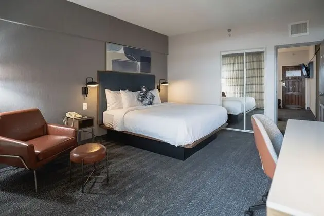 Oda, 1 En Büyük (King) Boy Yatak