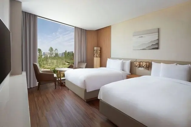 Oda, 2 Çift Kişilik Yatak, Park Manzaralı