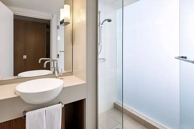 Oda, 2 Çift Kişilik Yatak, Balkon