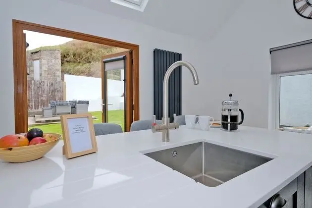Luxury Ev, Özel Banyo (Coastal Retreat)