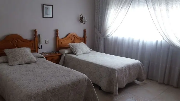 Tek Büyük veya İki Ayrı Yataklı Oda